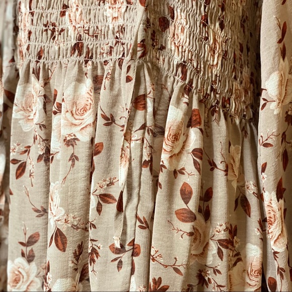 AE Boho Floral Blouse - Picture 7 of 9